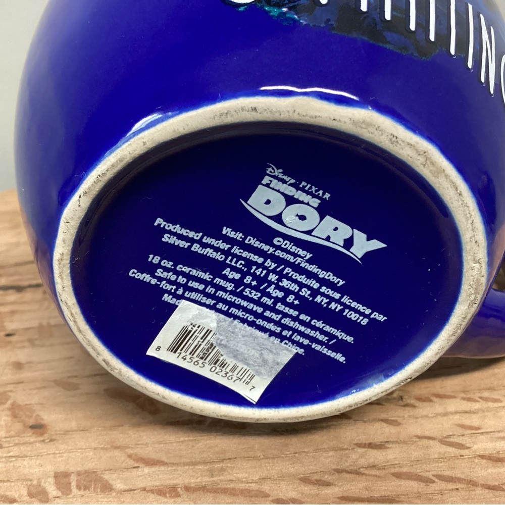 🔵 Disney Pixar Finding Dory Coffee Tea Mug / Cup - Ceramic Crafted - Like New - Picture 8 of 12